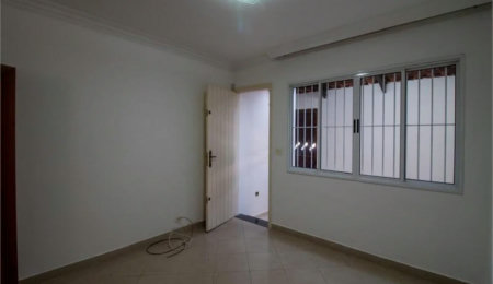 Casa à venda com 3 quartos, sendo 1 suíte, em Jardim Ester, São Paulo, SP