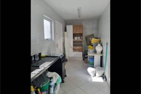 Casa à venda com 3 quartos, sendo 2 suítes,  em Mirandópolis, São Paulo, SP