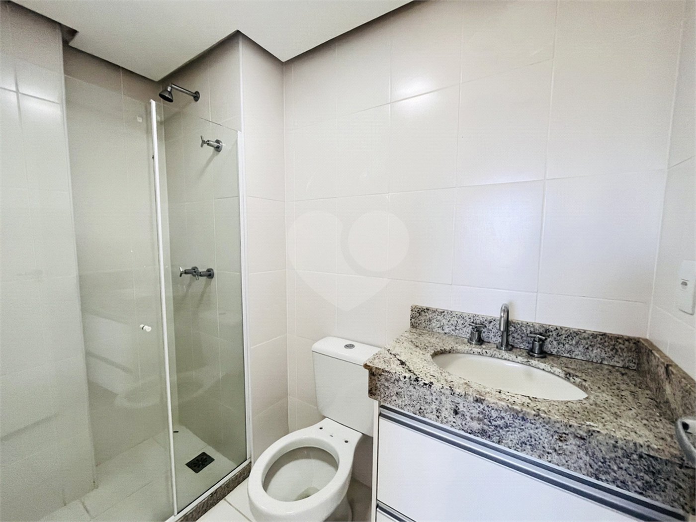 Apartamento à venda com 2 quartos, sendo 1 suíte, em Campo Grande, Rio de Janeiro, RJ