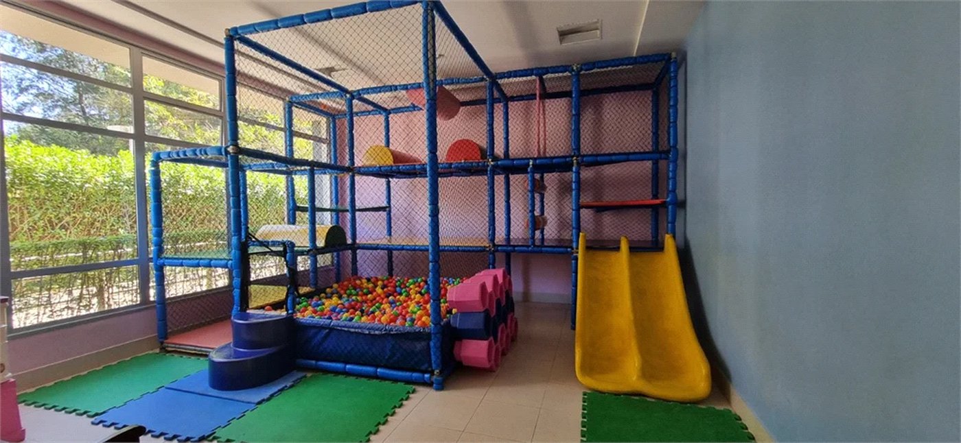 Apartamento à venda com 3 suítes em Jardim Londrina, São Paulo, SP