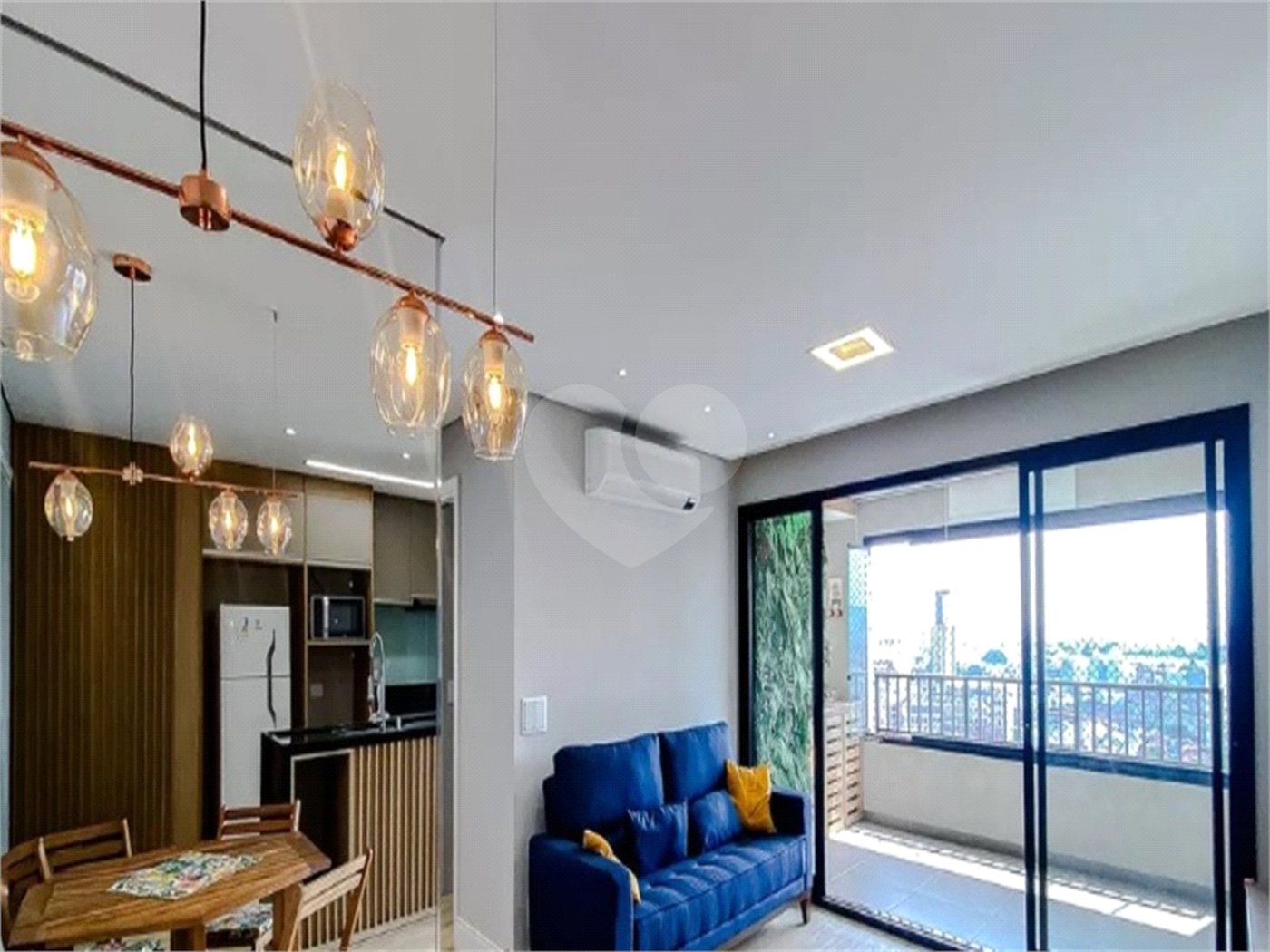 Apartamento à venda com 2 quartos, sendo 1 suíte,  em Brás, São Paulo, SP