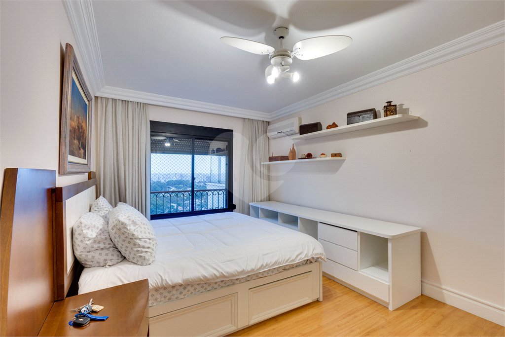 Apartamento à venda ou para alugar com 4 suítes em Alto da Boa Vista, São Paulo, SP