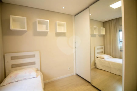 Apartamento à venda com 3 suítes em Jardim Dom Bosco, São Paulo, SP