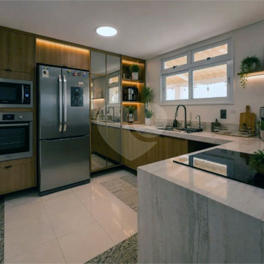 Casa à venda com 3 quartos, sendo 1 suíte, no condomínio Palm Tree Residences, Indaiatuba - SP