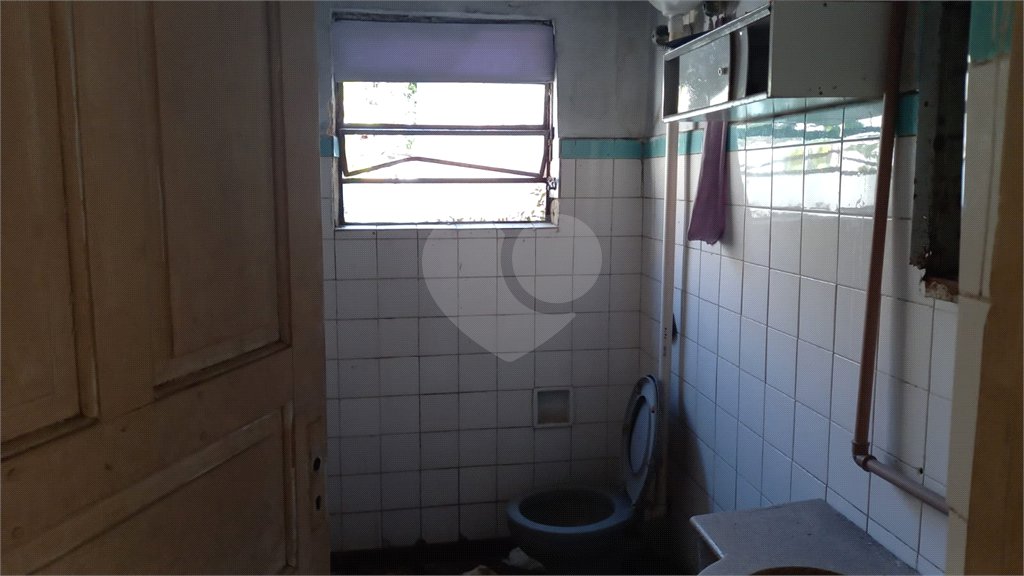 Terreno à venda com 8 quartos, sendo 2 suítes, em Santana, São Paulo, SP