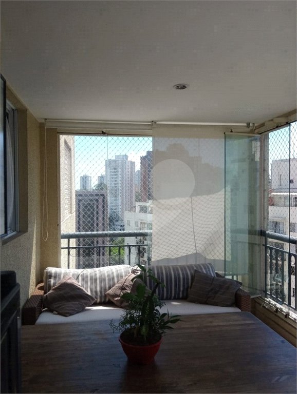 Apartamento à venda com 3 suítes em Vila Suzana, São Paulo, SP