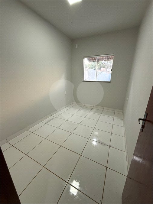 Casa à venda com 2 quartos em Ikaray, Várzea Grande, MT