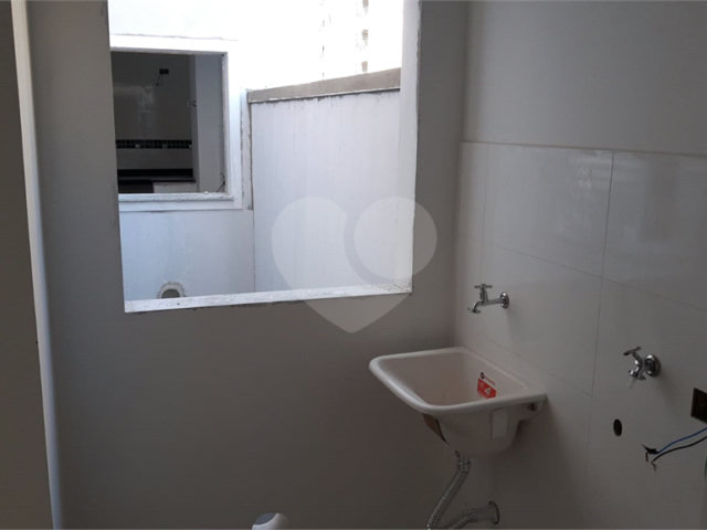 Casa em condomínio à venda com 2 quartos em Vila Guilherme, São Paulo, SP