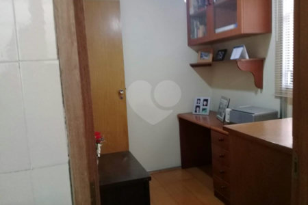 Apartamento à venda com 3 quartos, sendo 1 suíte, em Jardim Londrina, São Paulo, SP