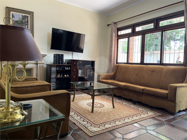 Casa Térrea à venda com 5 quartos, sendo 3 suítes,  em Butantã, São Paulo, SP
