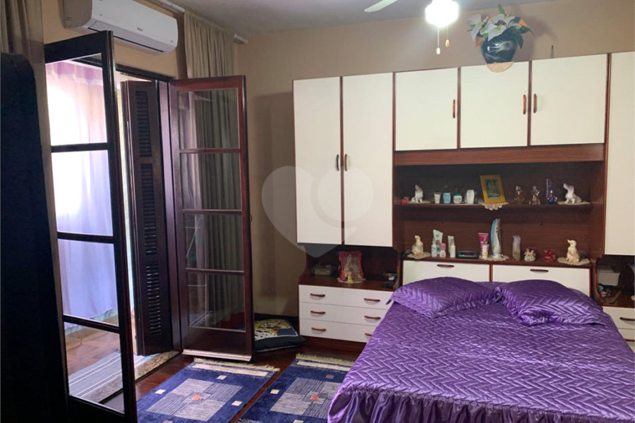 Sobrado à venda com 3 quartos em Jaraguá, São Paulo, SP