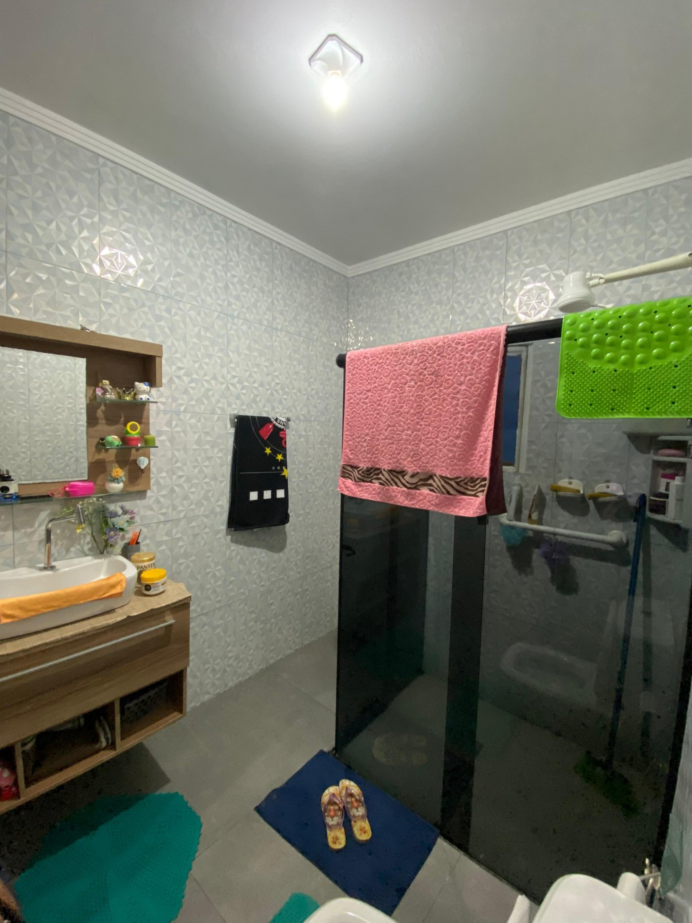 Casa à venda com 4 quartos, sendo 2 suítes, em Parque dos Pinheiros, Hortolândia, SP