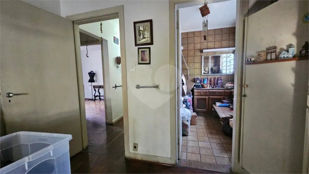 Sobrado à venda ou para alugar com 5 quartos, sendo 3 suítes, em Pacaembu, São Paulo, SP