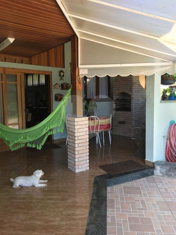Casa à venda com 3 suítes no condomínio Alpes Caieras, Caieiras - SP