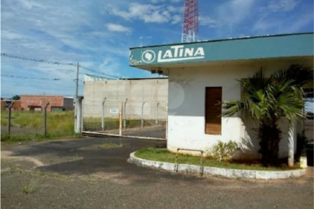 Galpão Comercial .
