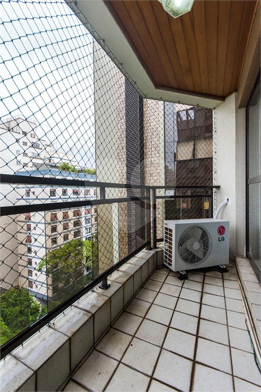 HIGIENÓPOLIS APTO com 160 M² PRIVATIVOS UM POR ANDAR 3 SUITES. 2 VAGAS, CONTEMPORÃNEO.ACEITA PERMUTA