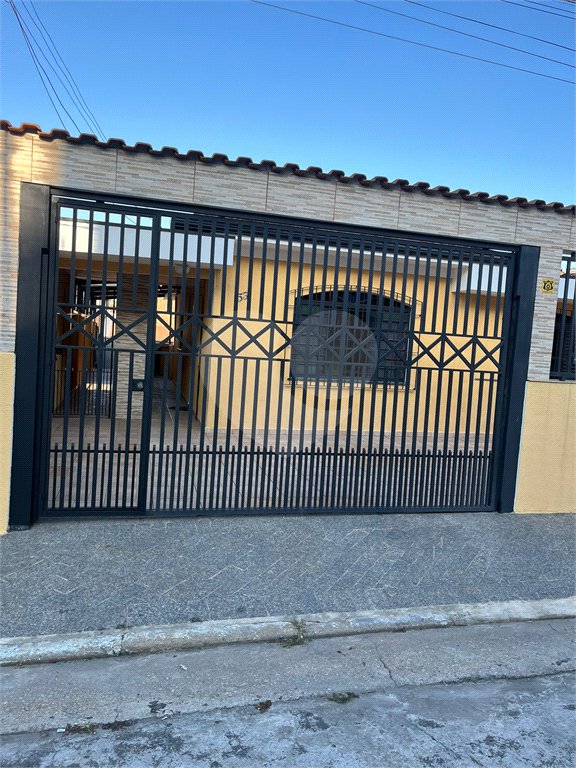 Casa à venda com 3 quartos, sendo 1 suíte,  em Jardim Monte Kemel, São Paulo, SP