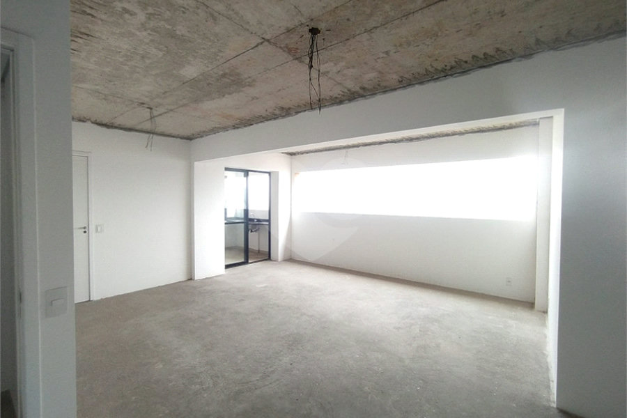 Apartamento à venda com 4 quartos, sendo 3 suítes, em Santana, São Paulo, SP