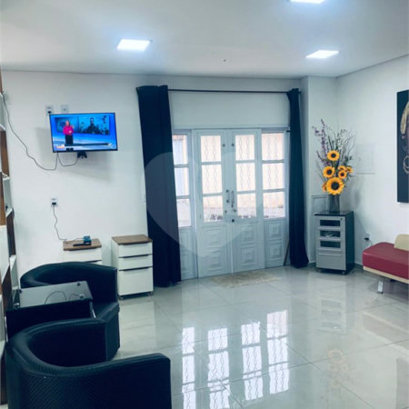 SALA COMERCIAL PROXIMO A UNIMED VILA NERY