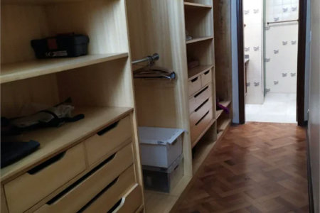 Casa à venda com 4 quartos, sendo 2 suítes, em Jardim das Vertentes, São Paulo, SP