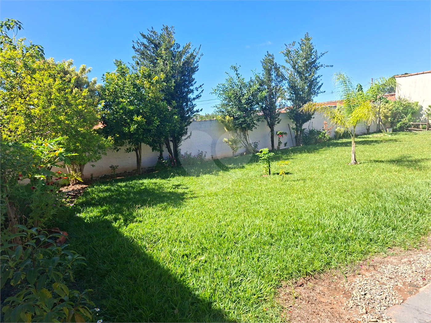 Casa à venda com 3 quartos, sendo 1 suíte,  em Tatetú, Alambari, SP