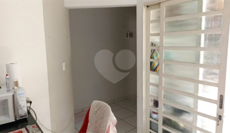 Casa à venda com 2 quartos, sendo 1 suíte,  em Jardim Fogaça, Itapetininga, SP