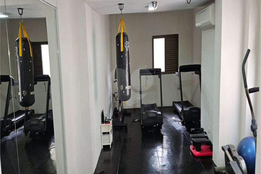 Apartamento à venda com 3 quartos, sendo 1 suíte, em Anália Franco, São Paulo, SP