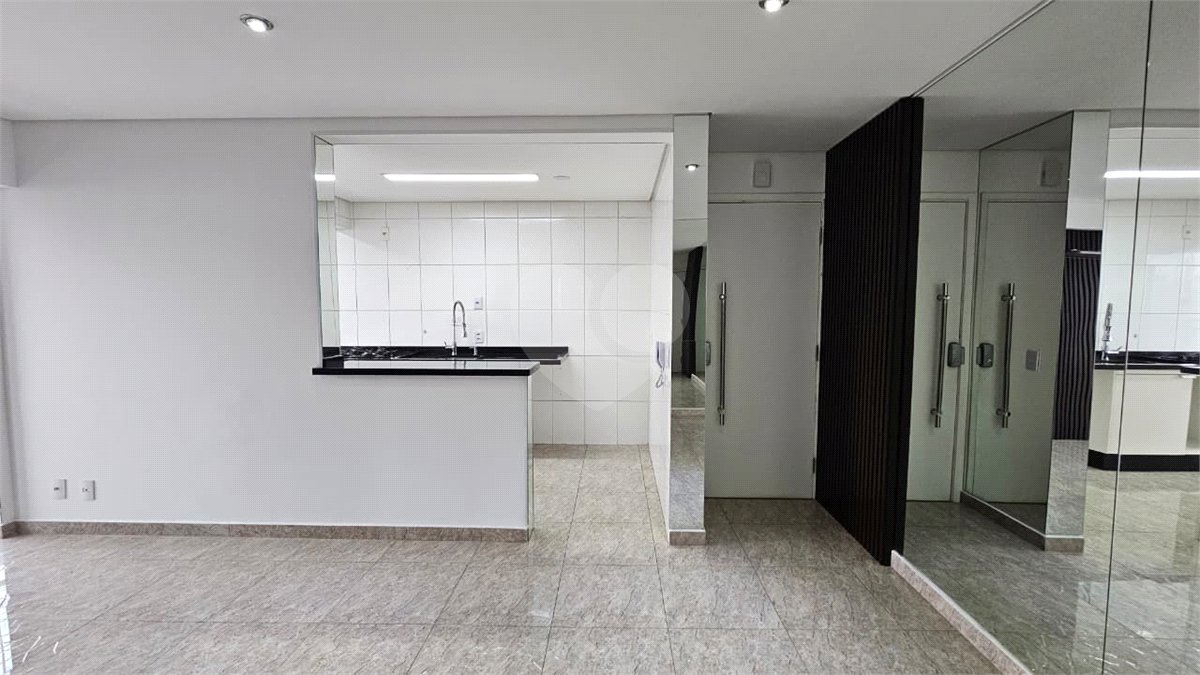 Apartamento à venda com 3 quartos, sendo 1 suíte, em Parque Campolim, Sorocaba, SP