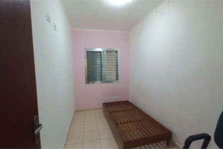 Casa para alugar com 3 quartos, sendo 1 suíte,  em Jardim Bonfiglioli, São Paulo, SP