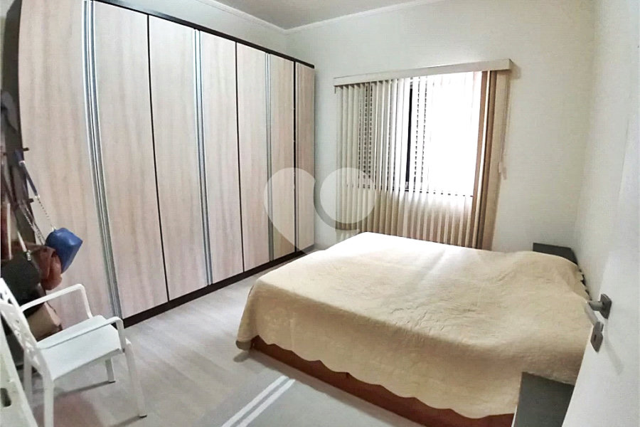Sobrado à venda com 13 quartos, sendo 1 suíte,  em Jardim São Paulo(zona Norte), São Paulo, SP
