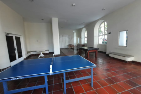 Apartamento à venda com 3 quartos, sendo 1 suíte,  em Alto da Boa Vista, São Paulo, SP