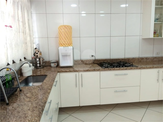 Sobrado à venda com 4 quartos, sendo 1 suíte,  em Horto Florestal, São Paulo, SP