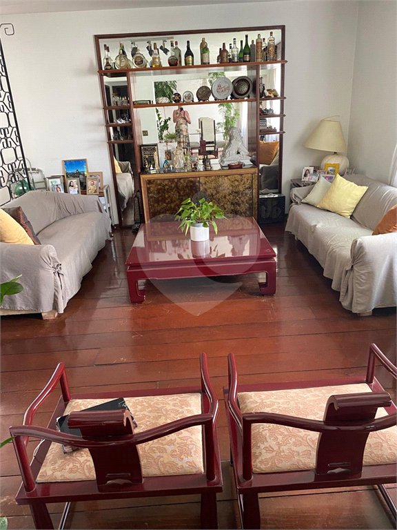 Apartamento à venda com 3 quartos, sendo 1 suíte, em Vila Nova Conceição, São Paulo, SP