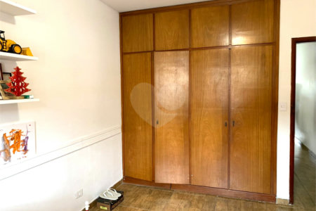 Sobrado à venda com 2 quartos em Vila Hamburguesa, São Paulo, SP
