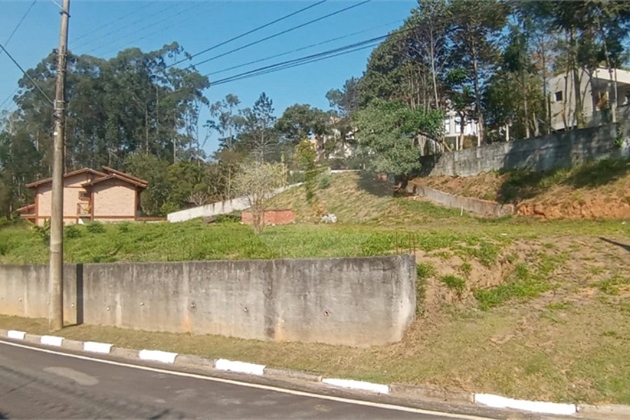 Terreno à venda no condomínio Cantareira, Mairiporã - SP