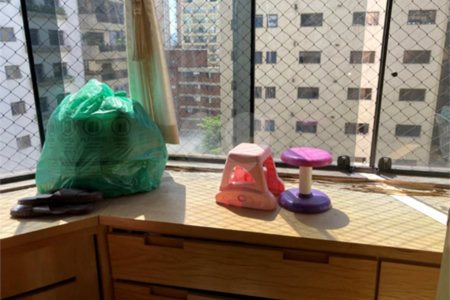 Apartamento à venda com 4 quartos, sendo 2 suítes,  em Moema, São Paulo, SP