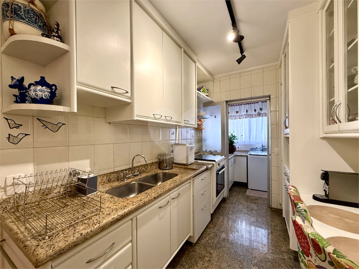 Apartamento à venda com 3 suítes em Campo Belo, São Paulo, SP