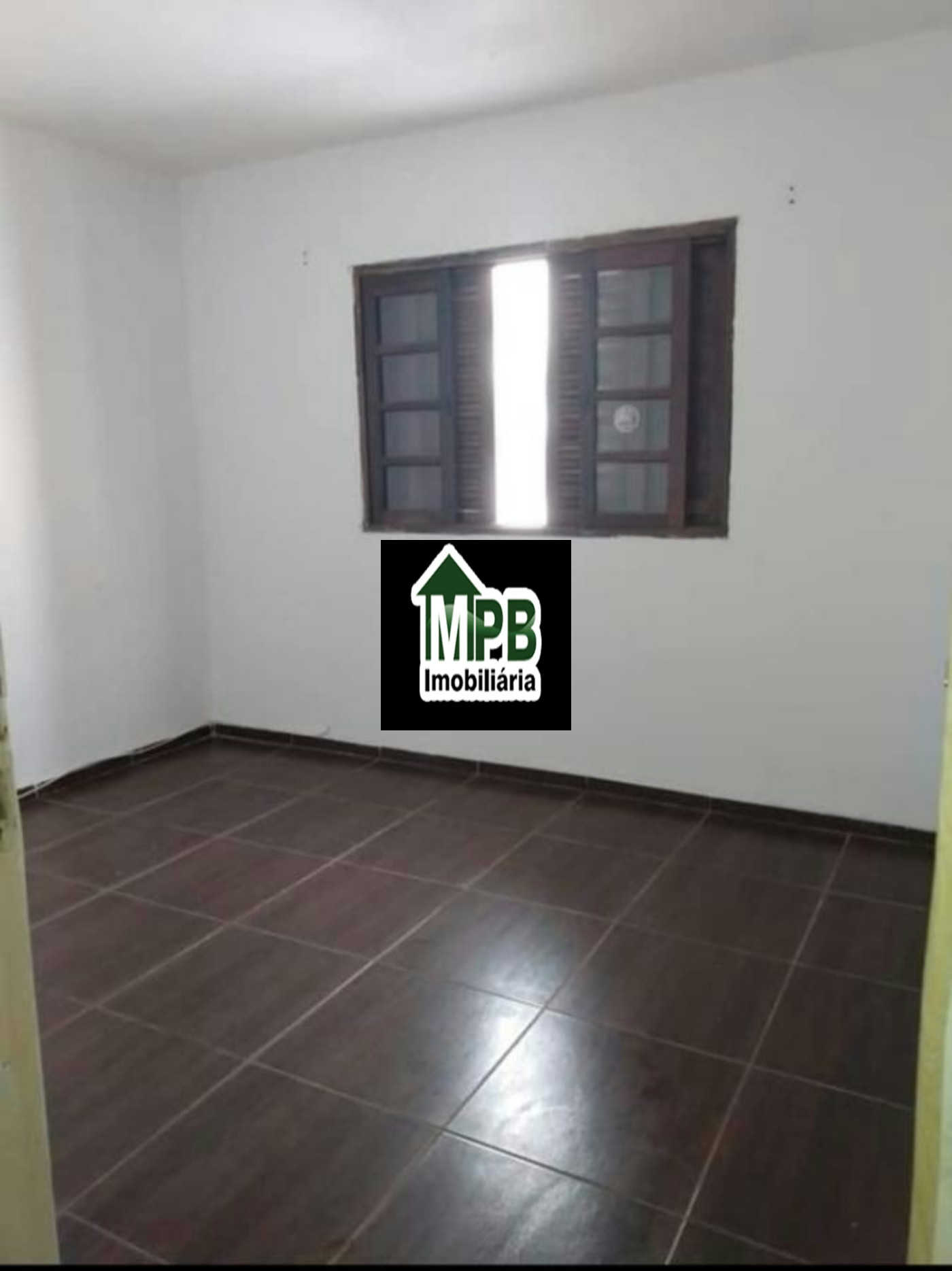Sobrado à venda com 4 quartos, sendo 1 suíte, em Jardim Santa Cecilia, Sorocaba, SP