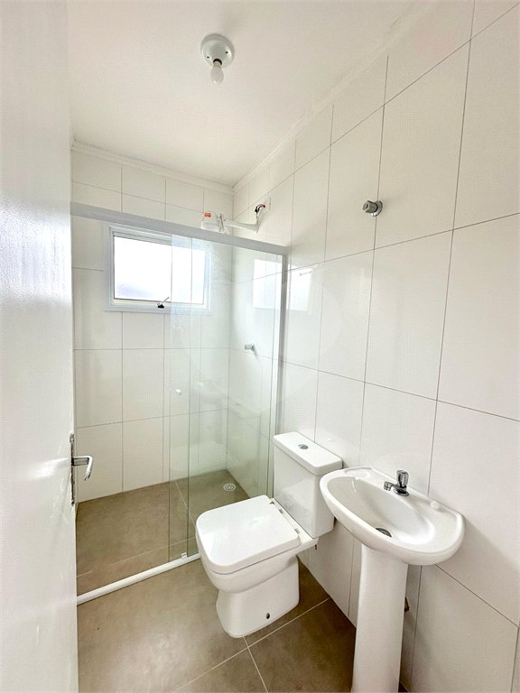 Apartamento à venda ou para alugar com 2 quartos, sendo 1 suíte, em Vista Linda, Bertioga, SP