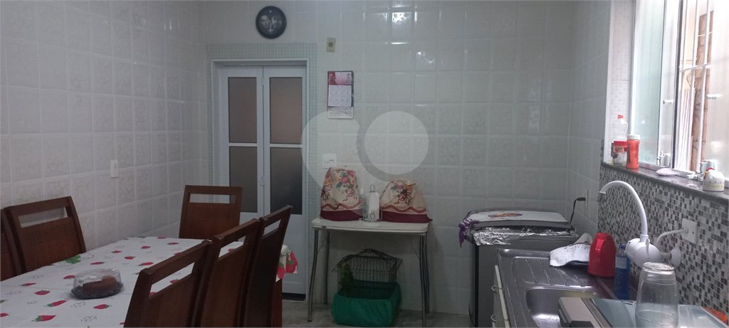 Sobrado à venda com 3 quartos, sendo 1 suíte,  em Tremembé, São Paulo, SP