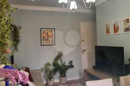 Apartamento à venda com 2 quartos em Vila Romana, São Paulo, SP
