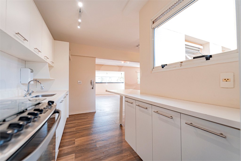 Apartamento à venda com 3 suítes em Vila Mascote, São Paulo, SP