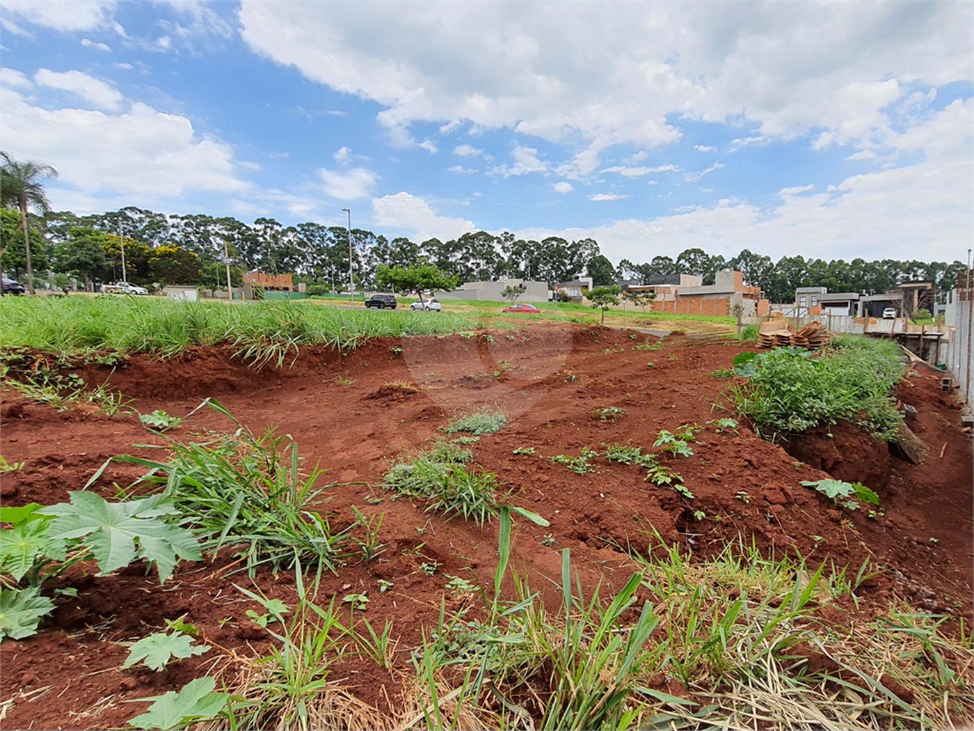 Terreno à venda no condomínio Alto da Boa Vista Cravinhos, Cravinhos - SP