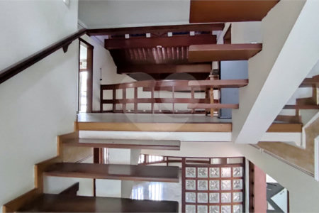 Casa à venda ou para alugar com 7 quartos, sendo 2 suítes, em Jardim Eltonville, Sorocaba, SP