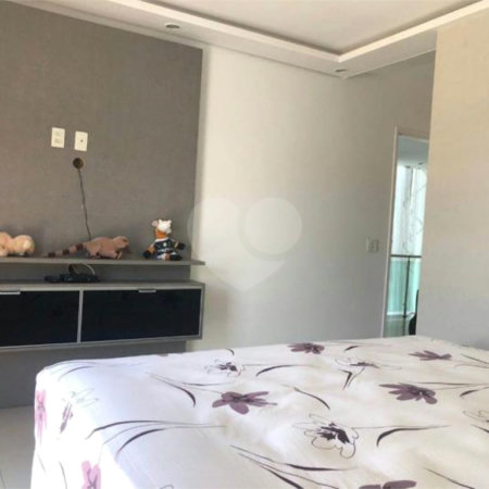 Casa à venda com 4 quartos, sendo 2 suítes, no condomínio Terras de São Francisco, Vinhedo - SP