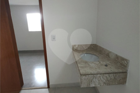 Casa Térrea à venda com 3 suítes em Jardim do Lago, Atibaia, SP