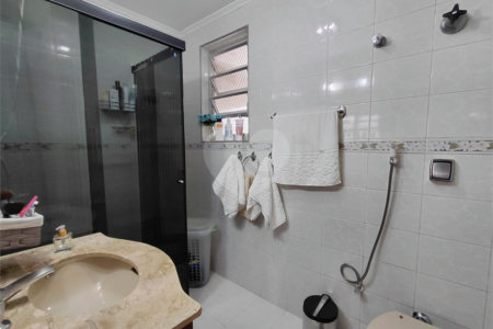 Apartamento à venda com 3 quartos em Vila Romana, São Paulo, SP