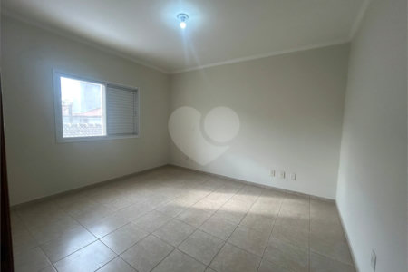 Casa à venda com 4 quartos, sendo 1 suíte,  no condomínio Lago da Boa Vista, Sorocaba - SP