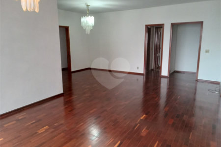Apartamento à venda com 4 quartos, sendo 1 suíte, em Tijuca, Rio de Janeiro, RJ