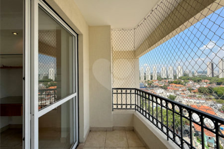Apartamento à venda com 2 quartos, sendo 1 suíte, em Jardim Marajoara, São Paulo, SP
